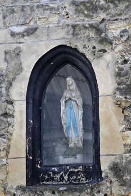 heiligenbeeld in poort in Valkenburg