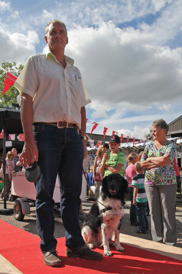 Wim en Sipke bij de rashondenparade