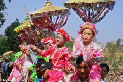 Burma (Shan State) - Parade Before Novitiation Ceremony