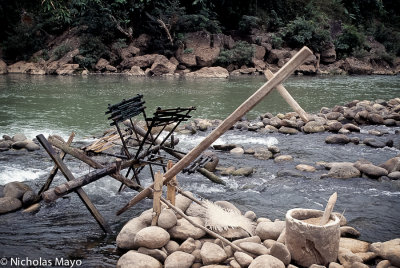Vietnam (Lai Chau) - Water Wheel Husking Rice