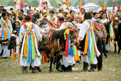 China (Qinghai) - Horsemen At Jyekundo Festival