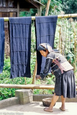 China (Yunnan) - Drying Dyed Cloth In The Pin Toh Aini Village