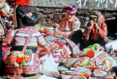 China (Yunnan) - Makeshift Bazaar