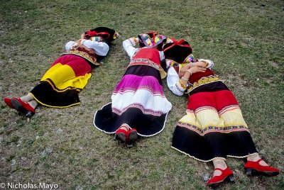 China (Yunnan) - Napping