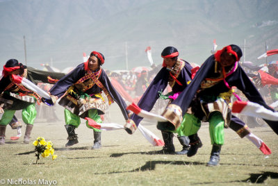 China (Qinghai) - Male Dancers At Jyekundo Festival