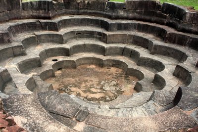 Lotus Pond (Nelum Pokuna), Polonnaruwa