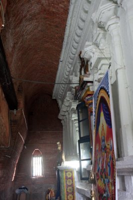 Hindu side of Lankatilaka Temple