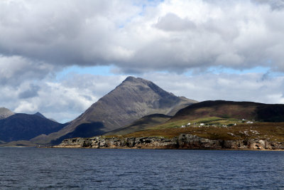 Loch Scavaig 4