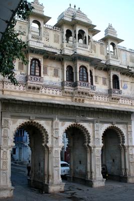 Bagore-ki-haveli