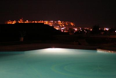 Hotel pool and Jaisalmer Fort