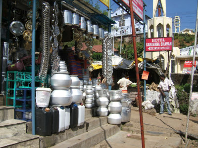Kitchen shop, Munnar (RT)