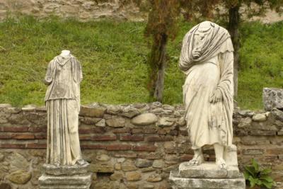 Heraklea, Bitola statues