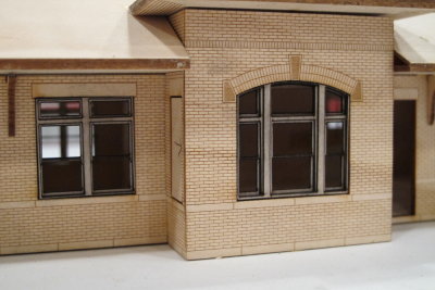 Model by Bill Hoss of Lake Junction Models.  Check out that laser-cut brick detail!