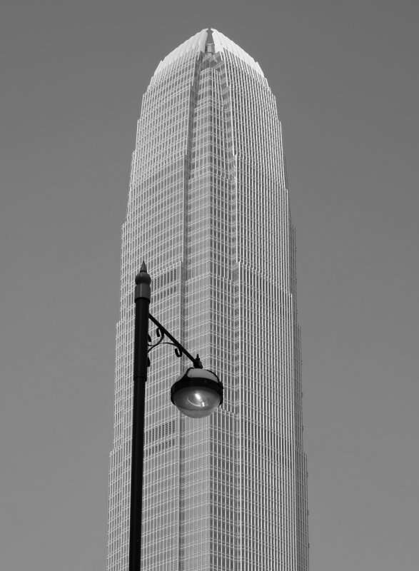 2ifc and an old street lamp...