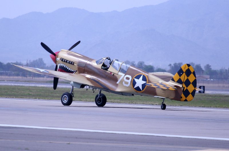 P40