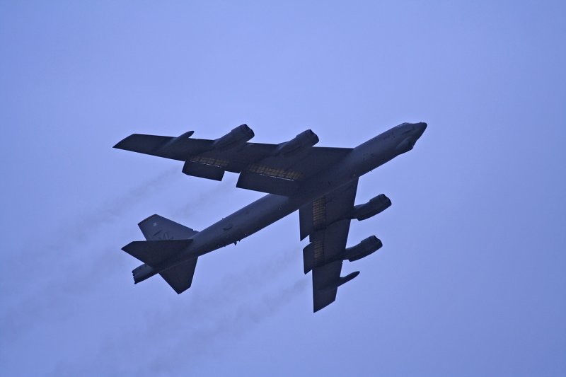 B52