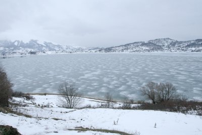 Lago di Campotosto_002.jpg