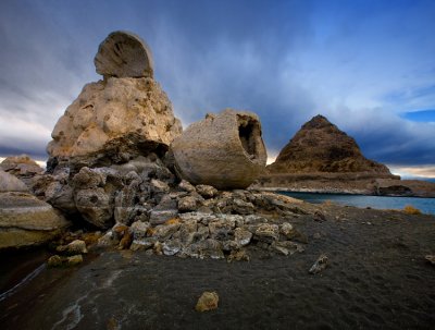 Pyramid Lake