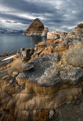 Pyramid Lake