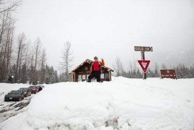 Kendall Peak Lakes Snowshoe