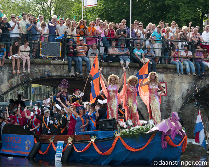 Canal Parade ~ pROZEcco boat