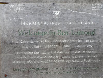 Ben Lomond sign.JPG