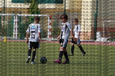 2J0D6300 copy.jpg
