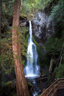 Marymere-falls.jpg