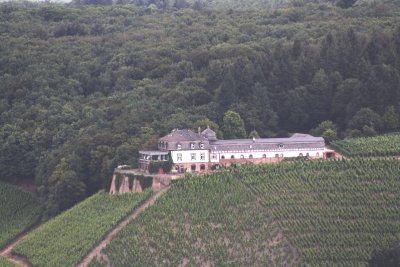 Weingut Schloss Saarstein in Serrig 