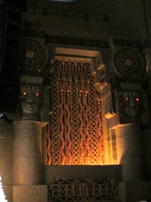 Aztec Theater - organ screen