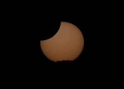Setting Eclipsed Sun: 33 Frames