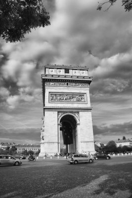 Arc de Triomphe BW