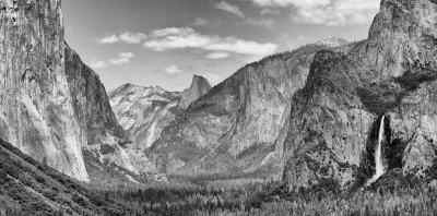 Yosemite Black  White 2012