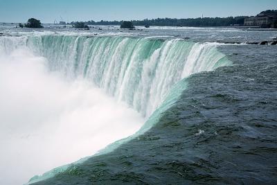 Edge of Niagara Falls