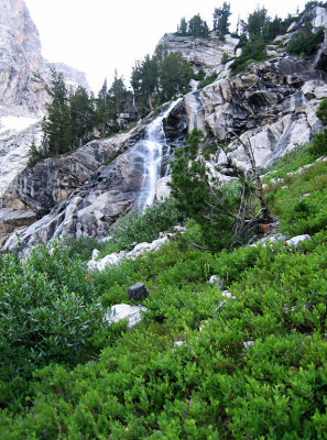 Waterfall just above Lupine Meadows.