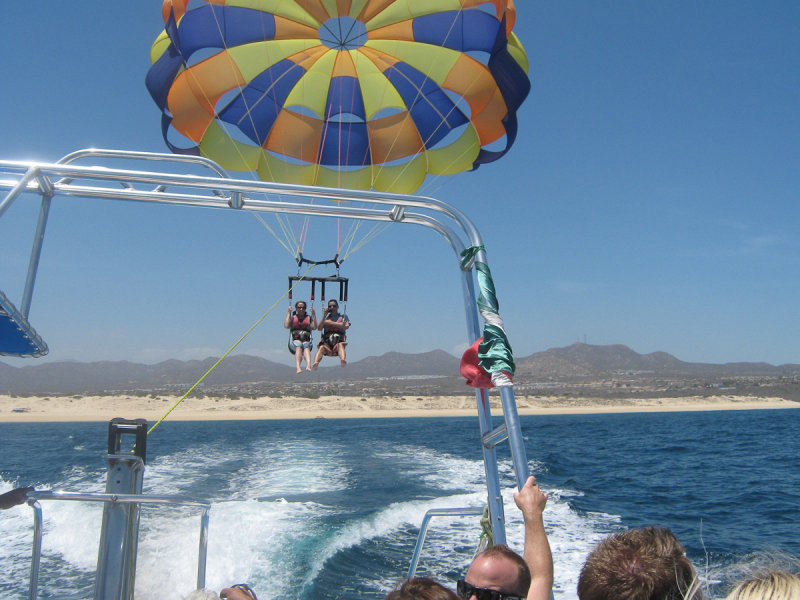 Cabo Parasailing-044.jpg