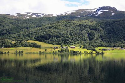 A glance of reflection
