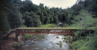 Old Henrietta Creek highway bridge