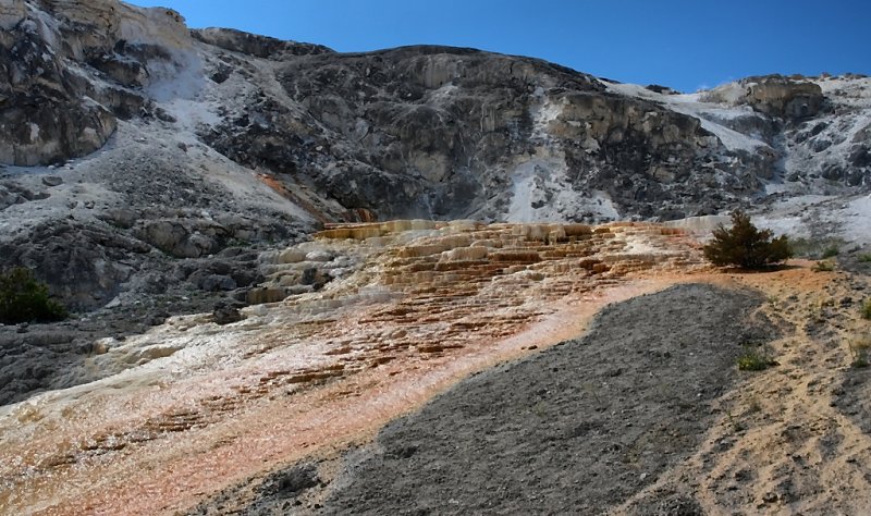 Geyser DSC03021 hdr Yellowstone   R1.jpg