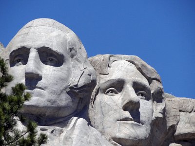 DSC01493 Mt Rushmore HX100.jpg