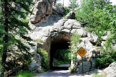 DSC02397 Hdr  Needles Highway SD R1.jpg