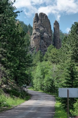 DSC02415 Hdr  Needles Highway SD R1.jpg