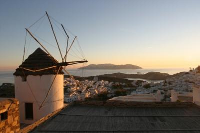 windmill ios greek islands.jpg