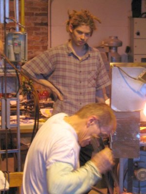 Glassblower Jaakko Liikanen at his work