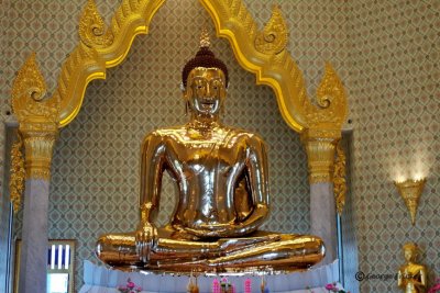 Temple of the Goldern Buddha 10/09/2011