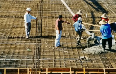 Jan 1998 Construction site - Monitoring by Lensus with Tony Lim giving instructions