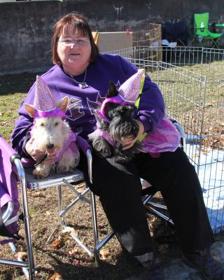 IMG_3645 Roxanne Mandy Callie.JPG