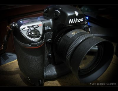 Nikon D2x with a Nikkor 35mm f1.8 G