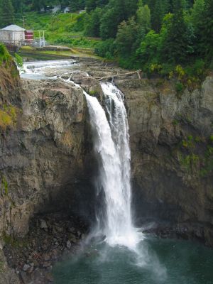 Snoqualmie falls