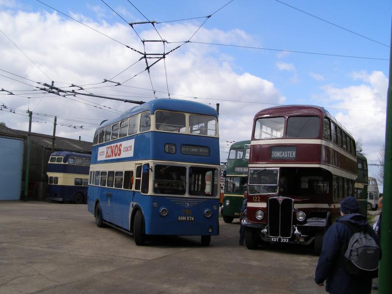 1944 Bradford 792 turning in front of 1951 Doncaster AEC Regent III 122